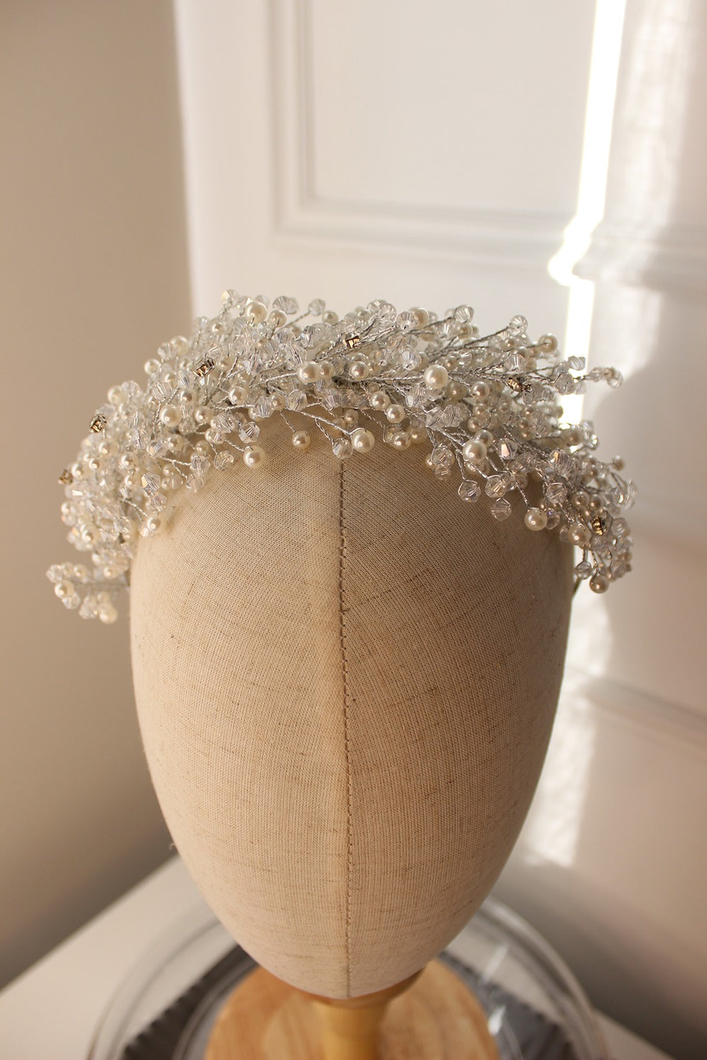 Pearl bridal headband on mannequin