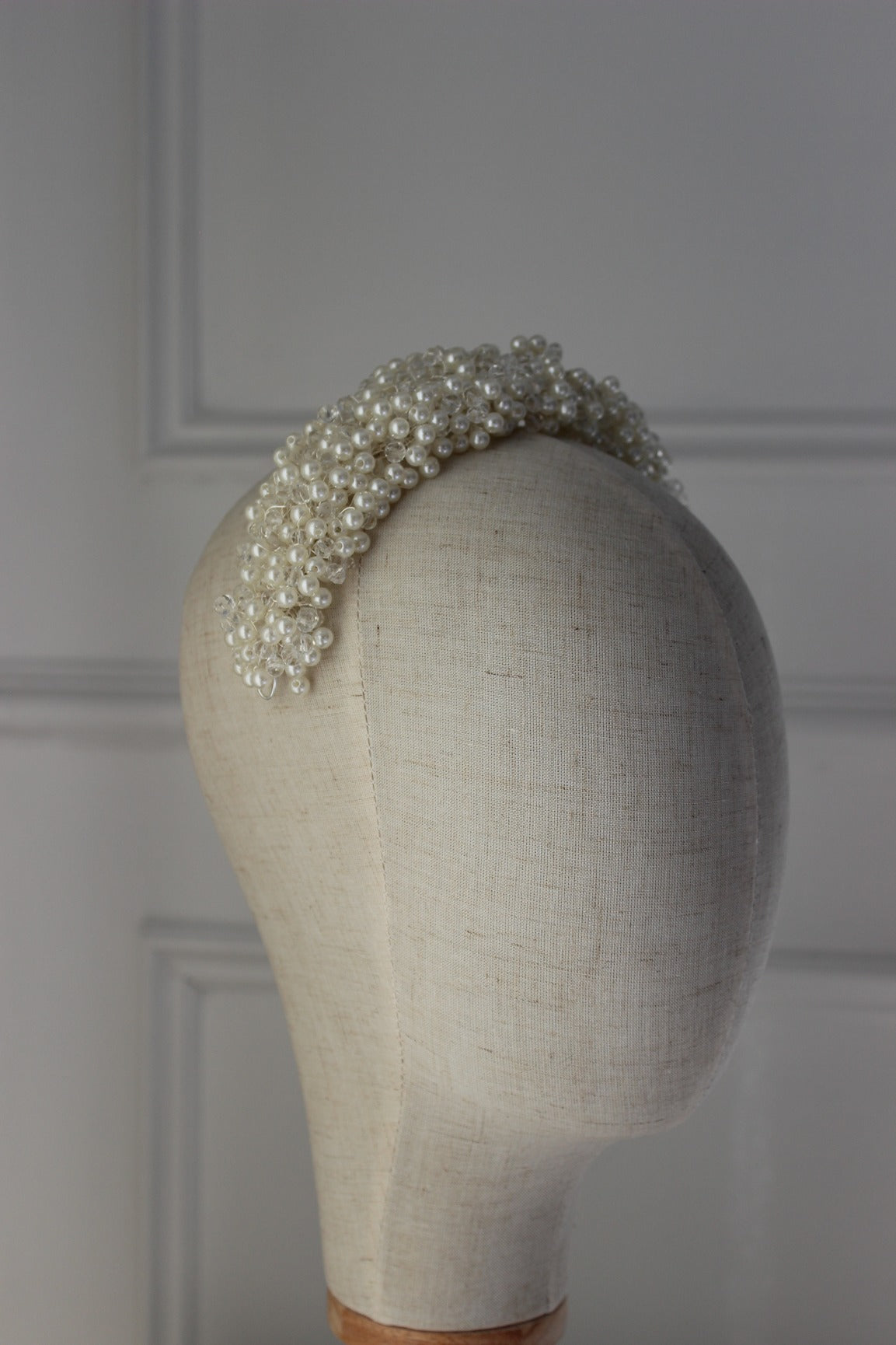 Pearl bridal headpiece on mannequin