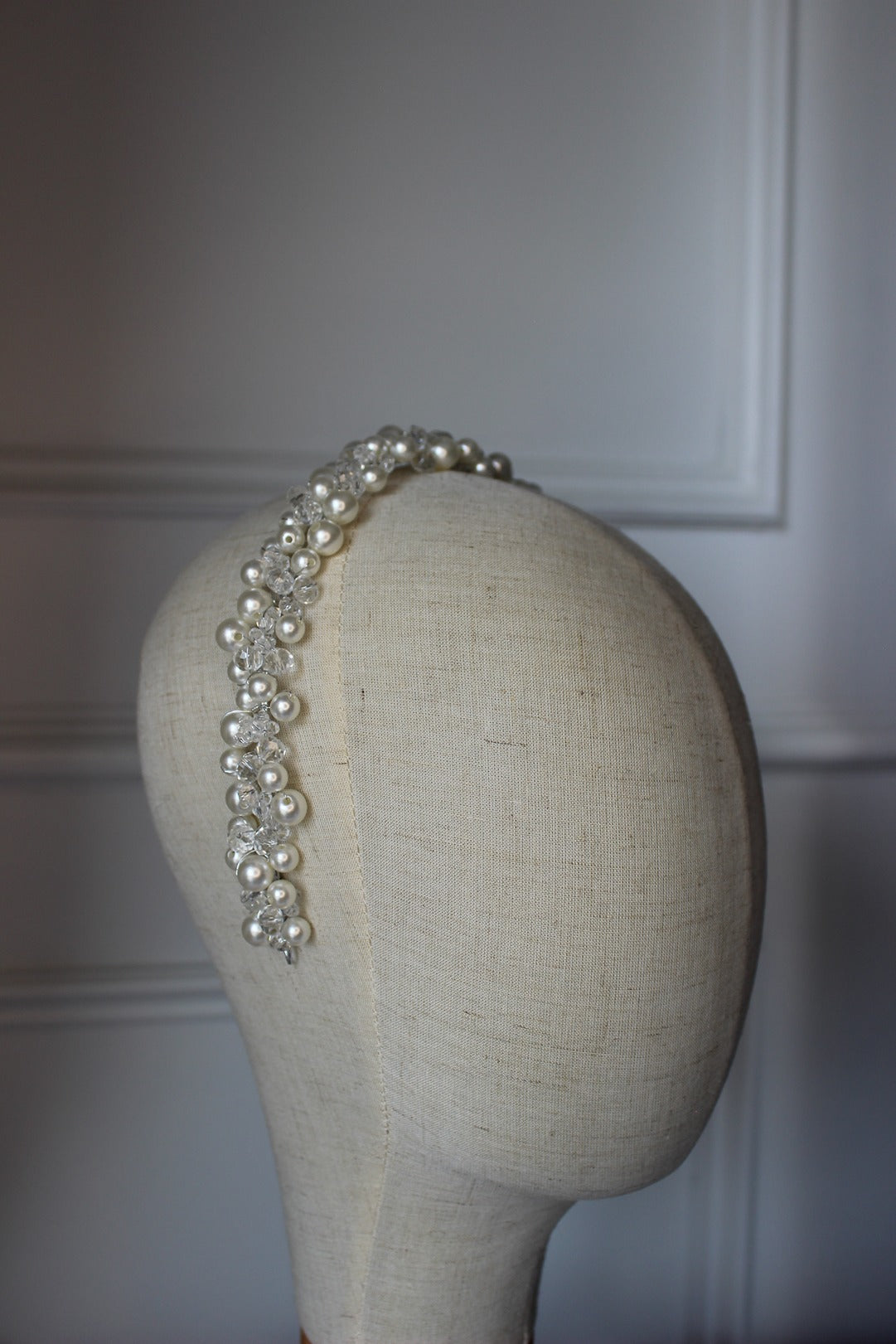 Pearl bridal headpiece on mannequin